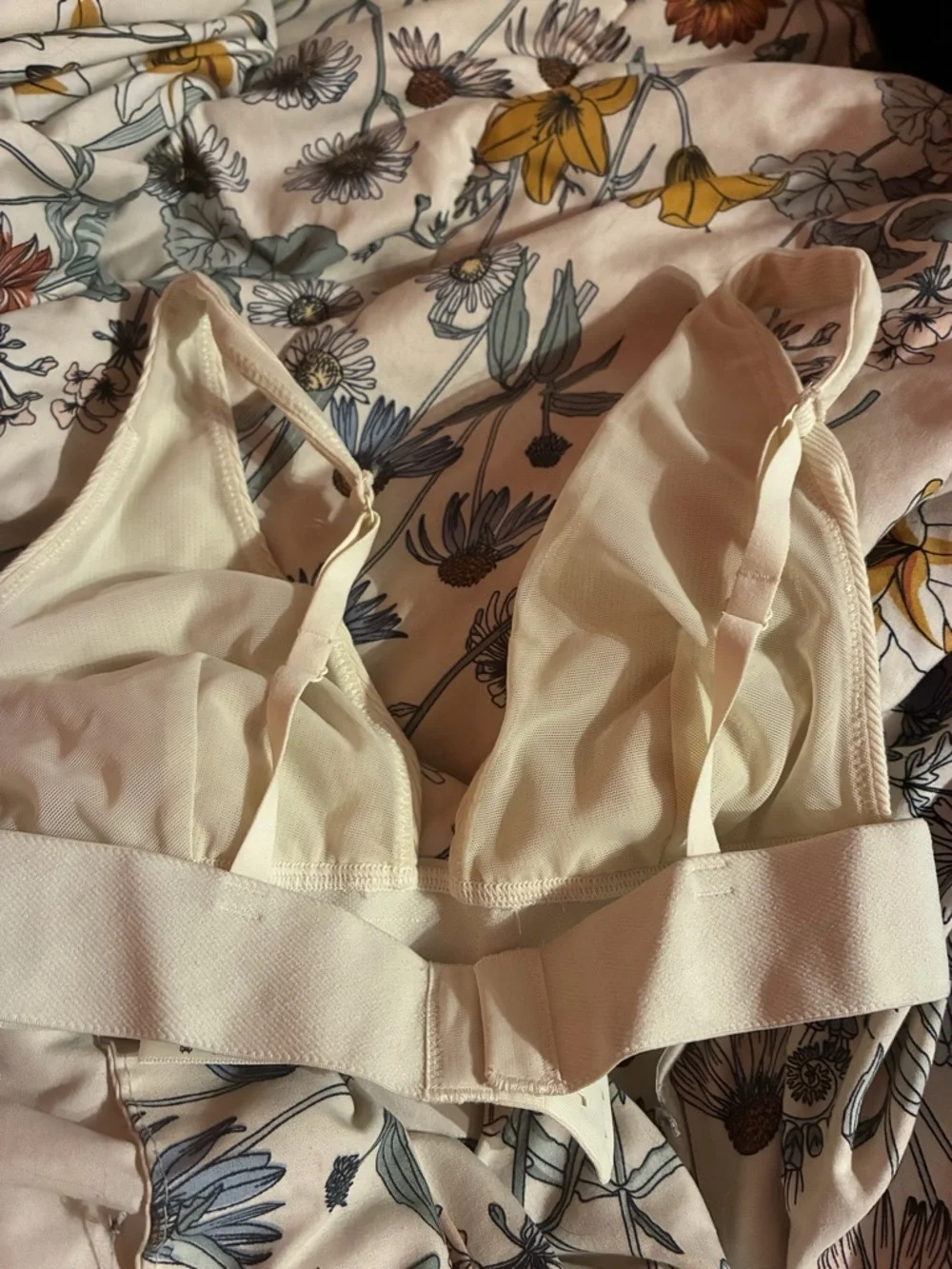 SKIMS Ribbed Wireless Bralette in Cream - Picture 2 of 3